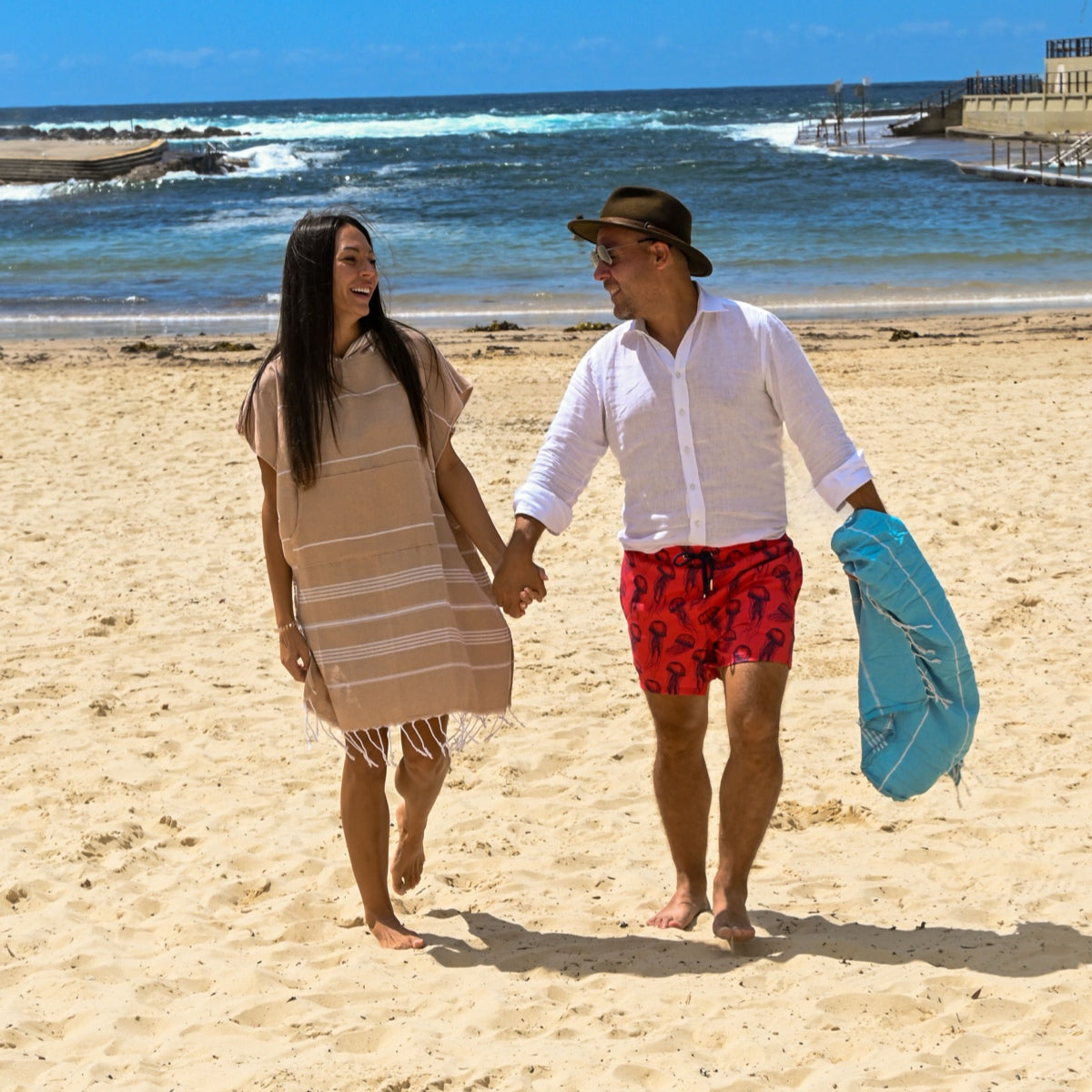 Adult Hooded Beach Towel in Pale Brown – Quick-Dry Swim Poncho for Swimming & Surfing