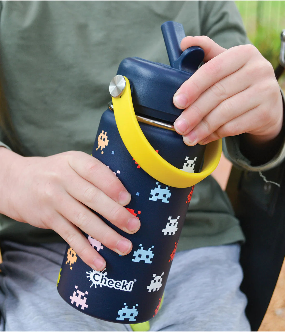 Insulated Water Bottle with Arcade for Kids - 400 ml