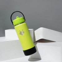 750ml Reusable Green Water Bottle With Straw Lid and Single Wall