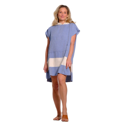 Adult Hooded Beach Towel in King Blue – Quick-Dry Swim Poncho for Swimming & Surfing