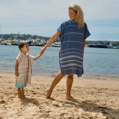 Adult Hooded Beach Towel in Navy Stripes – Quick-Dry Swim Poncho for Swimming & Surfing