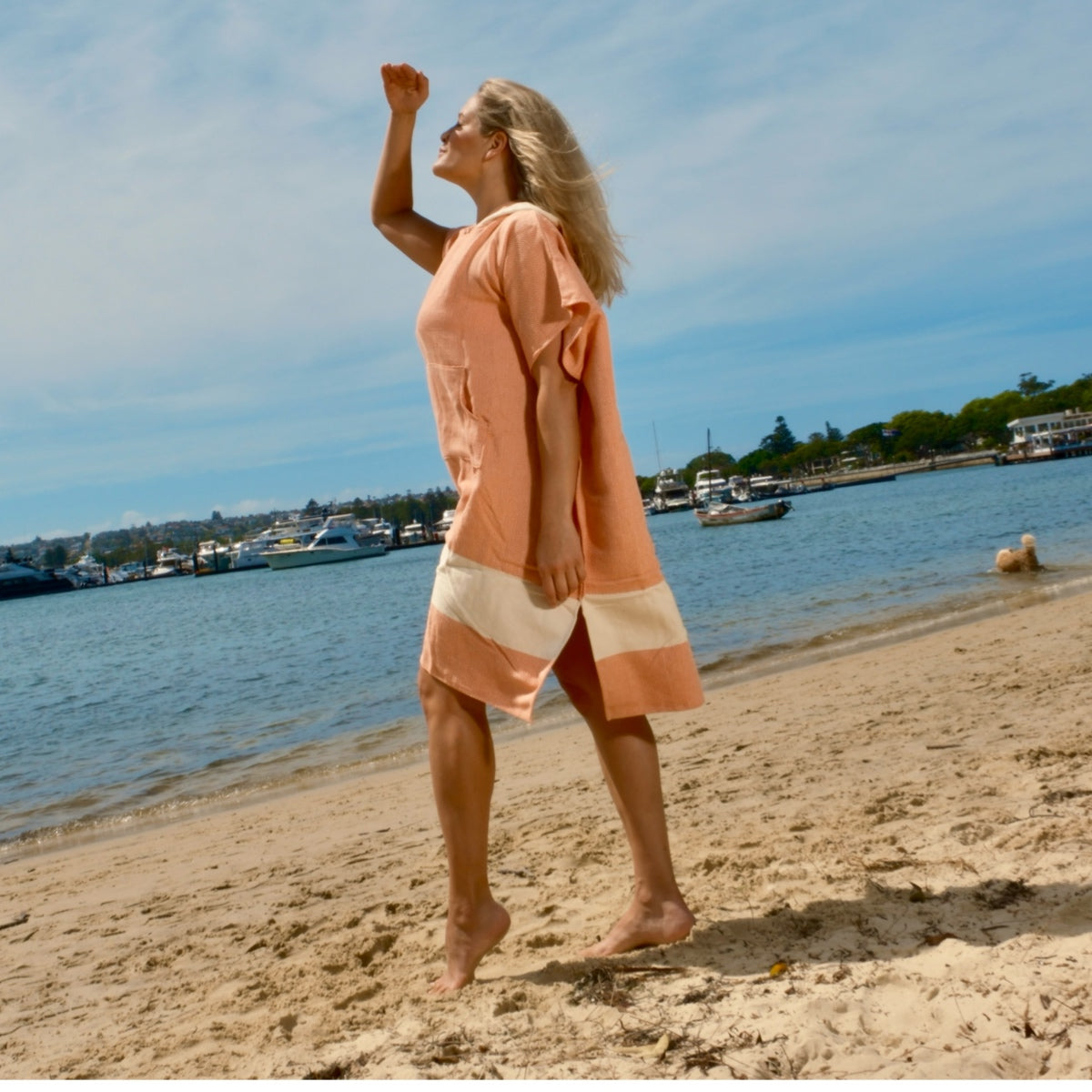 Adult Hooded Beach Towel in Orange – Quick-Dry Swim Poncho for Swimming & Surfing