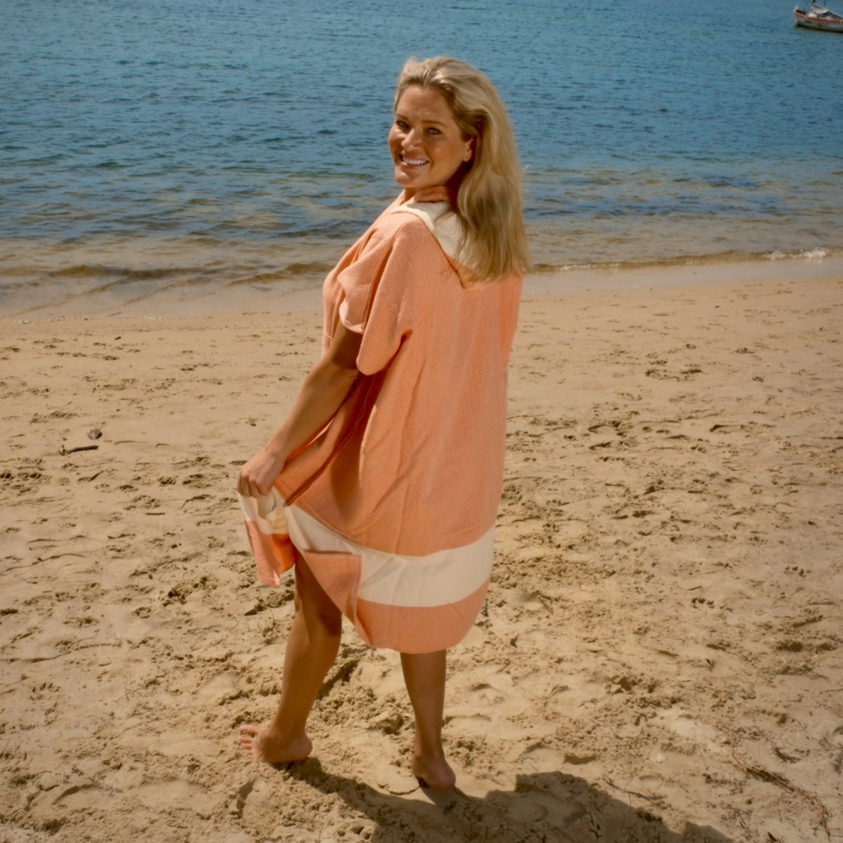 Adult Hooded Beach Towel in Orange – Quick-Dry Swim Poncho for Swimming & Surfing