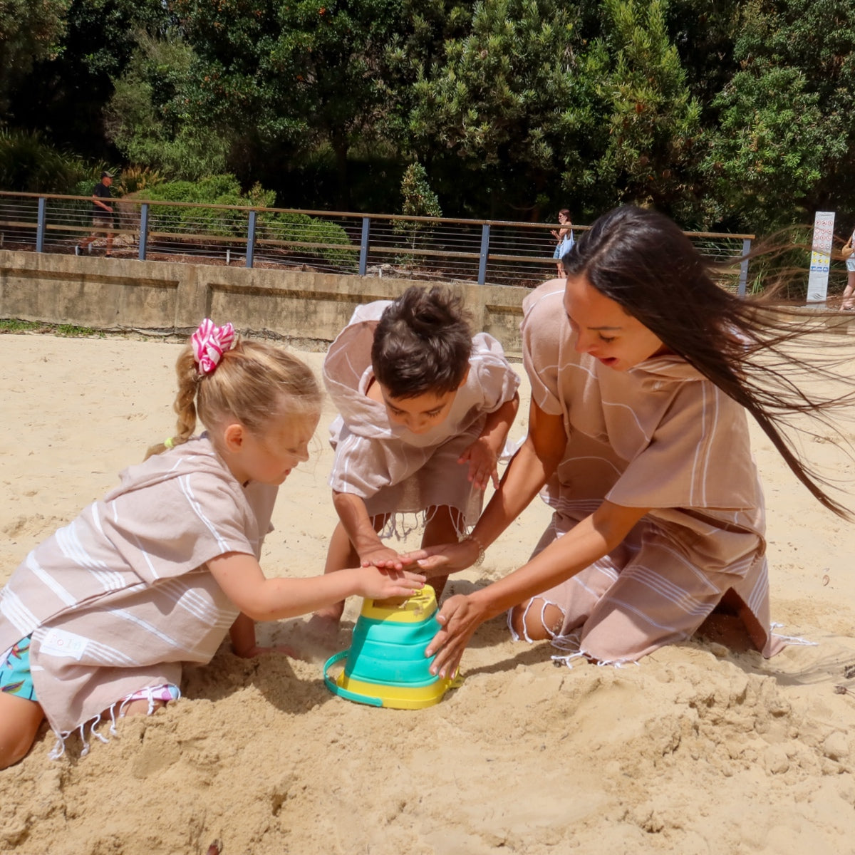 Adult Hooded Beach Towel in Pale Brown – Quick-Dry Swim Poncho for Swimming & Surfing